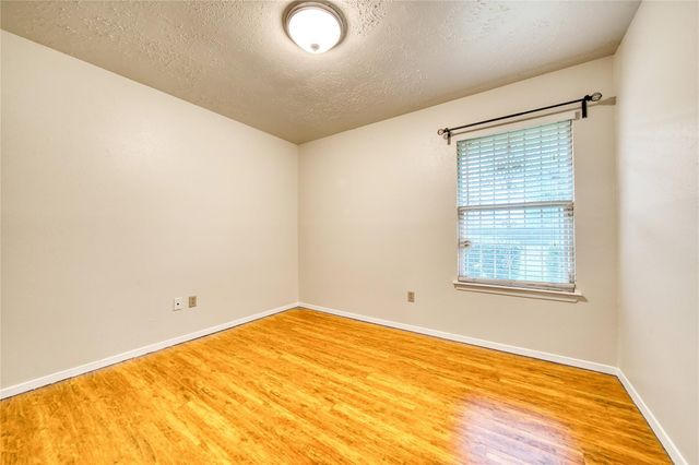 7811 Westbank Avenue, Houston, TX 77064