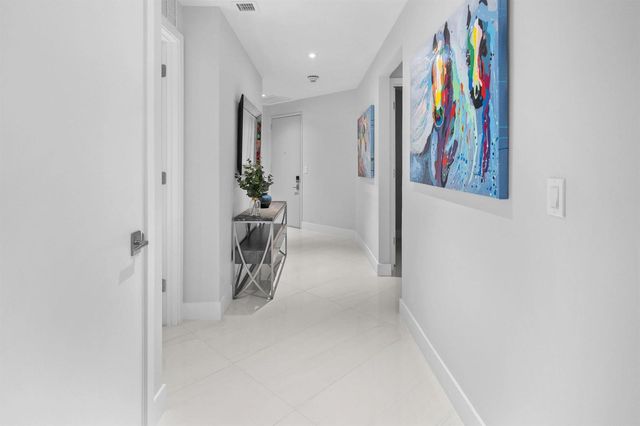 3100 N Ocean Drive H-1508, Singer Island, FL 33404