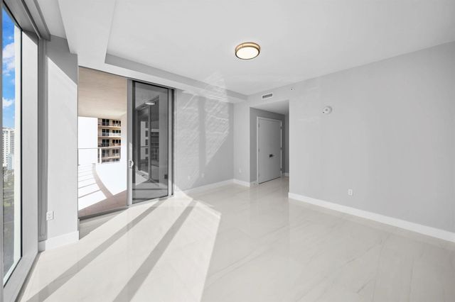 3100 N Ocean Drive H-1508, Singer Island, FL 33404