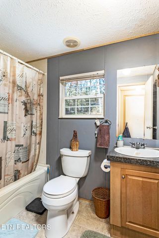 25 Blackberry Lane, Spring City, TN 37381