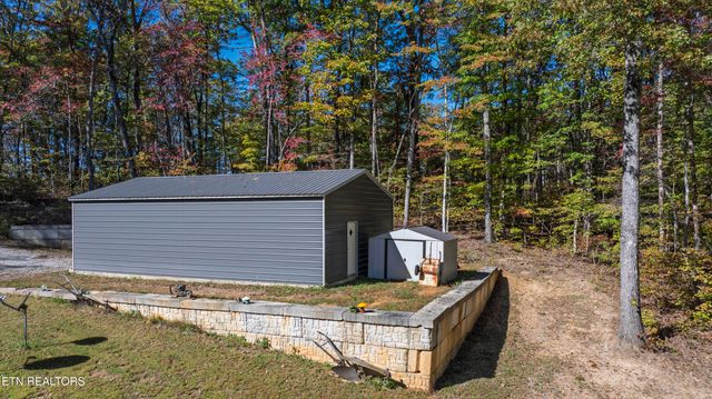 25 Blackberry Lane, Spring City, TN 37381