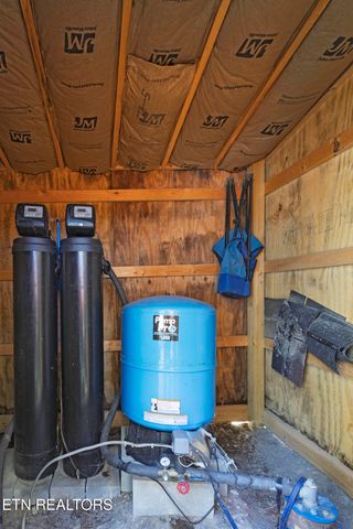 25 Blackberry Lane, Spring City, TN 37381