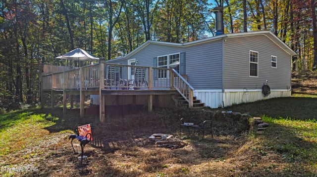 25 Blackberry Lane, Spring City, TN 37381