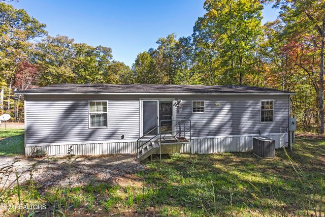 25 Blackberry Lane, Spring City, TN 37381