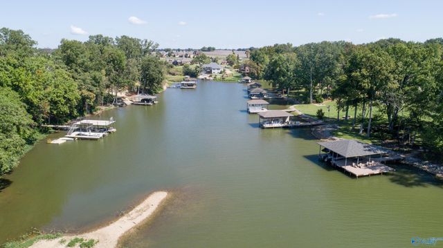 Lot 18 Brigadoon Drive, Athens, AL 35611