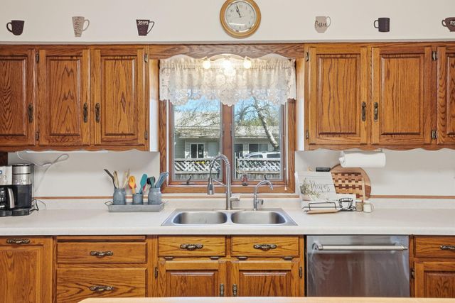 1600 7th Avenue SE, Willmar, MN 56201
