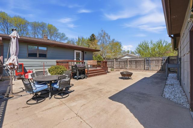 1600 7th Avenue SE, Willmar, MN 56201