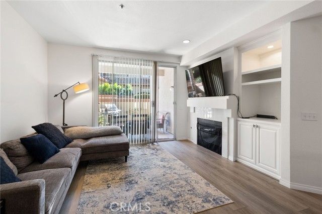 2900 Via Toscana 101, Corona, CA 92879