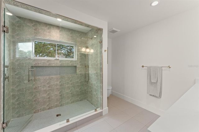 13542 SUNSET LAKES CIRCLE, Winter Garden, FL 34787