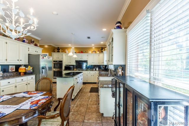 8120 Mossy Oak Drive, Montgomery, AL 36117