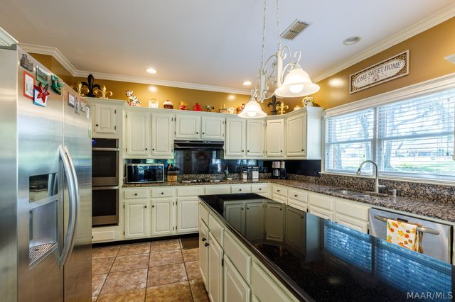 8120 Mossy Oak Drive, Montgomery, AL 36117