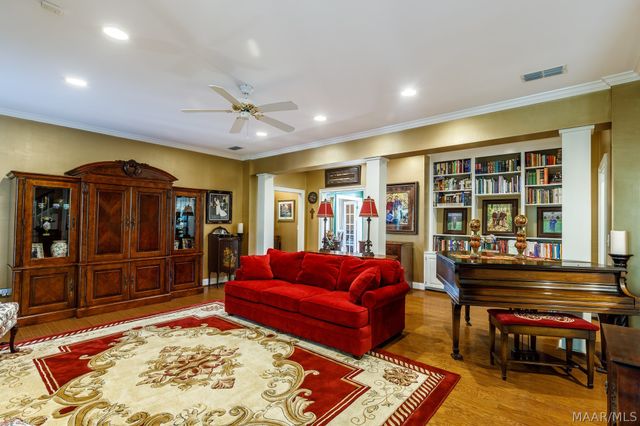 8120 Mossy Oak Drive, Montgomery, AL 36117