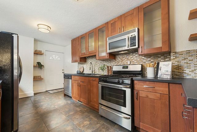 1302 Boyle St, Central North Side, PA 15212