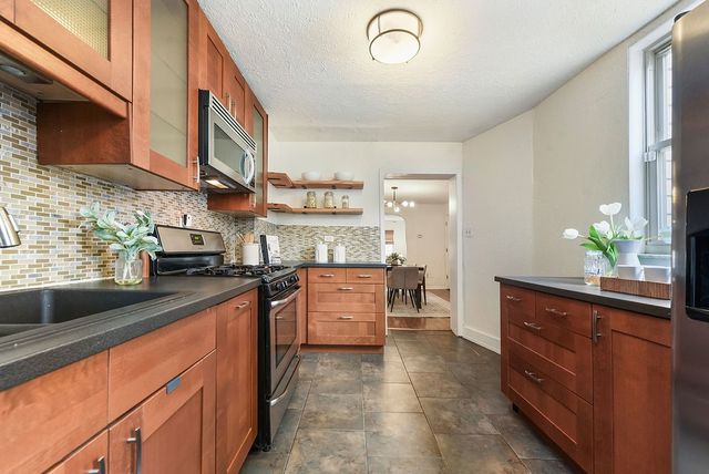 1302 Boyle St, Central North Side, PA 15212