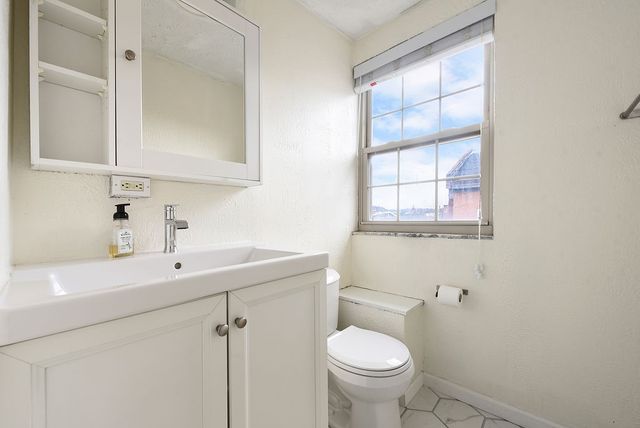 1302 Boyle St, Central North Side, PA 15212