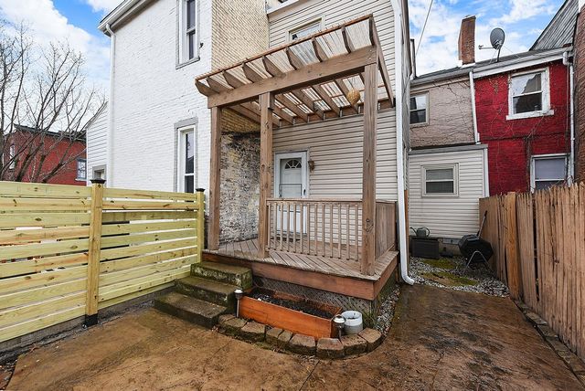 1302 Boyle St, Central North Side, PA 15212
