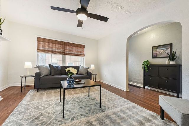 1302 Boyle St, Central North Side, PA 15212