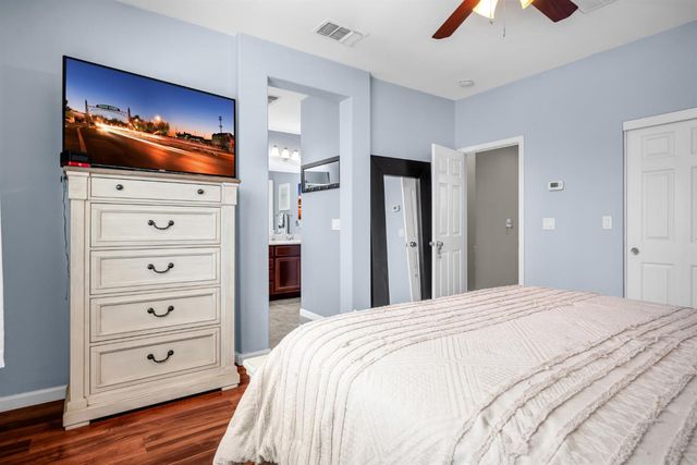 1817 Glenmark Way, Roseville, CA 95747