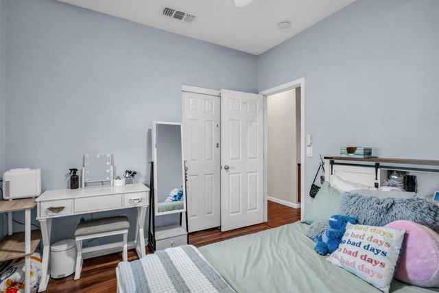 1817 Glenmark Way, Roseville, CA 95747