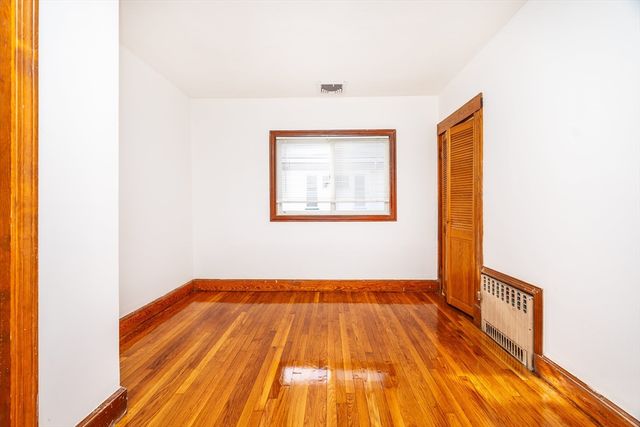 19 Puritan Rd 19, Somerville, MA 02145