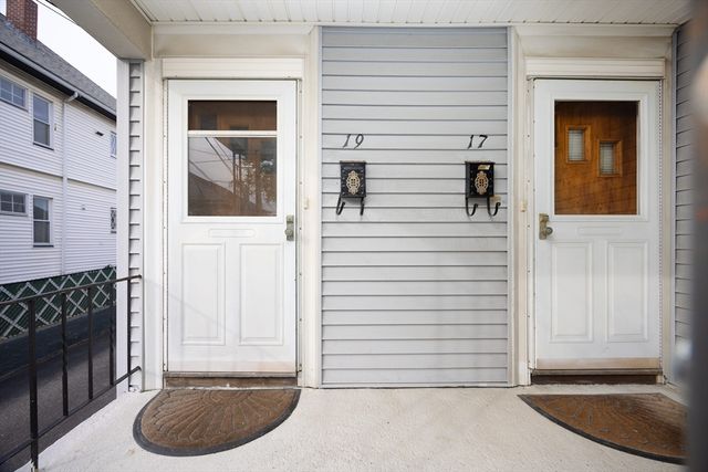 19 Puritan Rd 19, Somerville, MA 02145