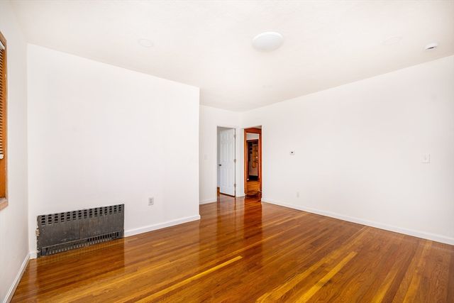 19 Puritan Rd 19, Somerville, MA 02145