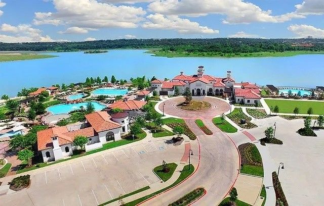 1402 French Violet Way, Arlington, TX 76005