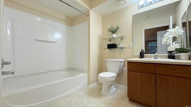 1435 India St 409, San Diego, CA 92101