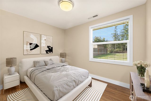 23304 55th Avenue W, Mountlake Terrace, WA 98043