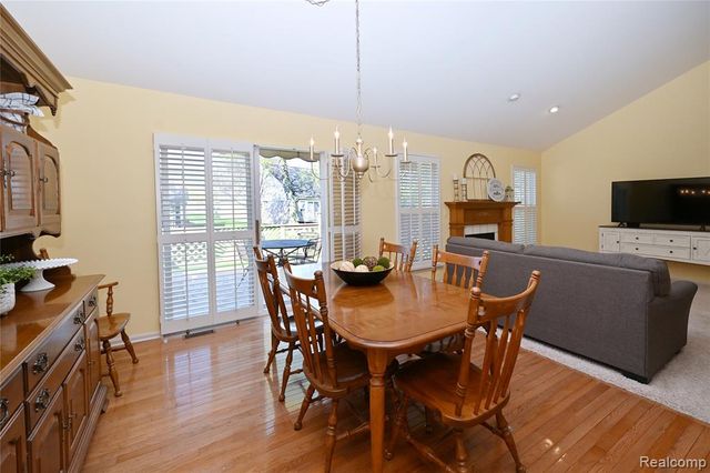 44153 Dylan, Sterling Heights, MI 48314