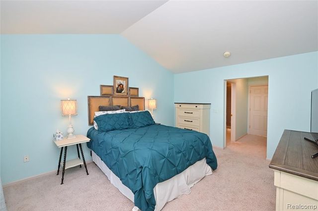 44153 Dylan, Sterling Heights, MI 48314