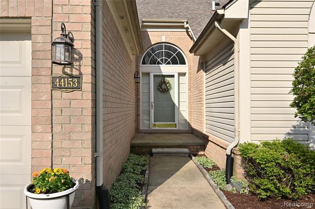 44153 Dylan, Sterling Heights, MI 48314