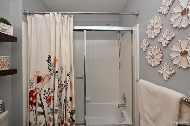 44153 Dylan, Sterling Heights, MI 48314