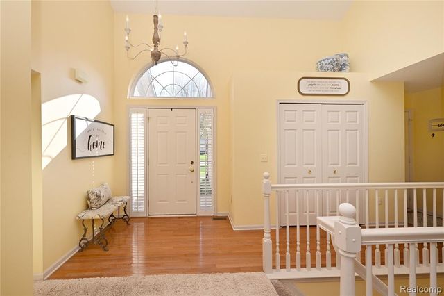 44153 Dylan, Sterling Heights, MI 48314