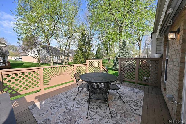 44153 Dylan, Sterling Heights, MI 48314