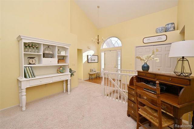 44153 Dylan, Sterling Heights, MI 48314
