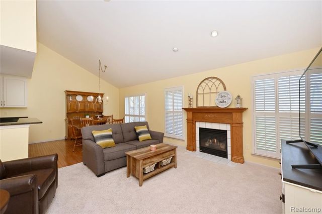 44153 Dylan, Sterling Heights, MI 48314