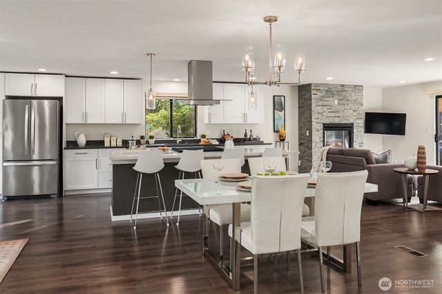 15039 206th Avenue SE, Renton, WA 98059