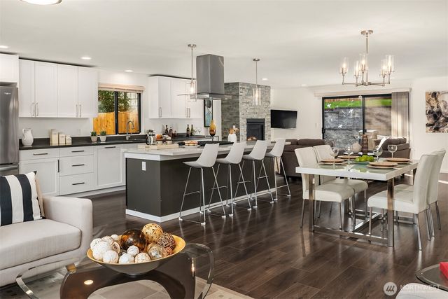 15039 206th Avenue SE, Renton, WA 98059