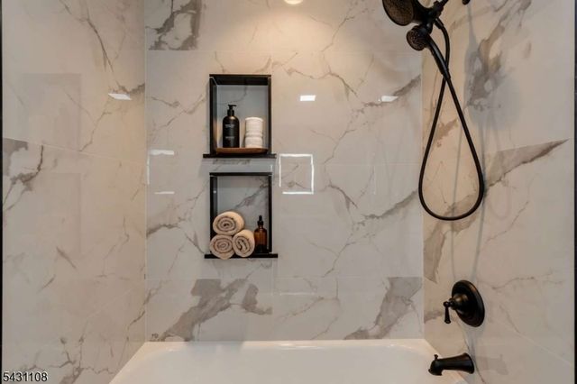 66 Dayton Rd, Jamesburg Boro, NJ 08831