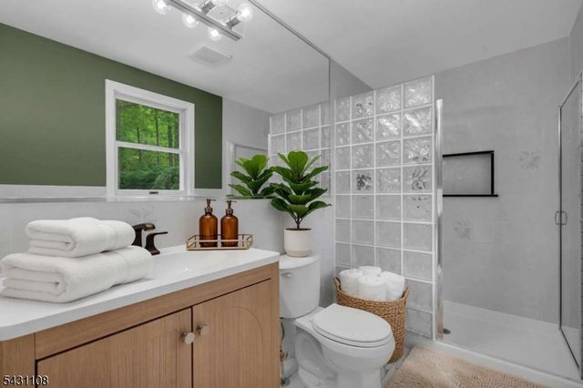 66 Dayton Rd, Jamesburg Boro, NJ 08831