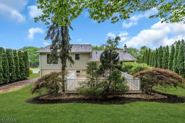 66 Dayton Rd, Jamesburg Boro, NJ 08831