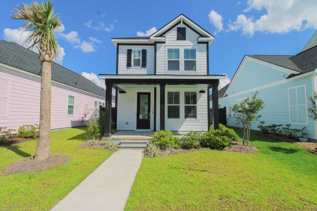 111 Crimson Street, Summerville, SC 29486