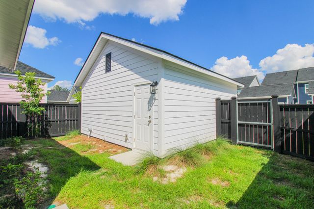 111 Crimson Street, Summerville, SC 29486