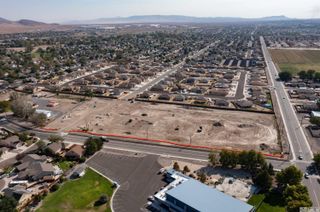 905 Hardie Lane, Fernley, NV 89408