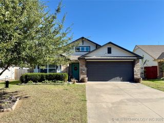 8925 S 253rd East Avenue, Broken Arrow, OK 74014