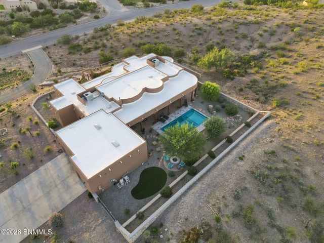 5637 Via Estrella, Las Cruces, NM 88011