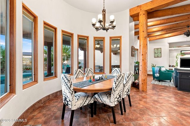 5637 Via Estrella, Las Cruces, NM 88011