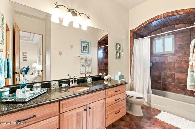 5637 Via Estrella, Las Cruces, NM 88011