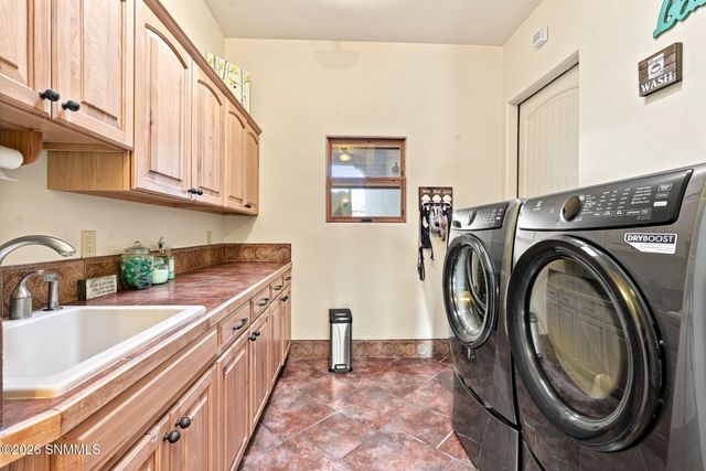 5637 Via Estrella, Las Cruces, NM 88011